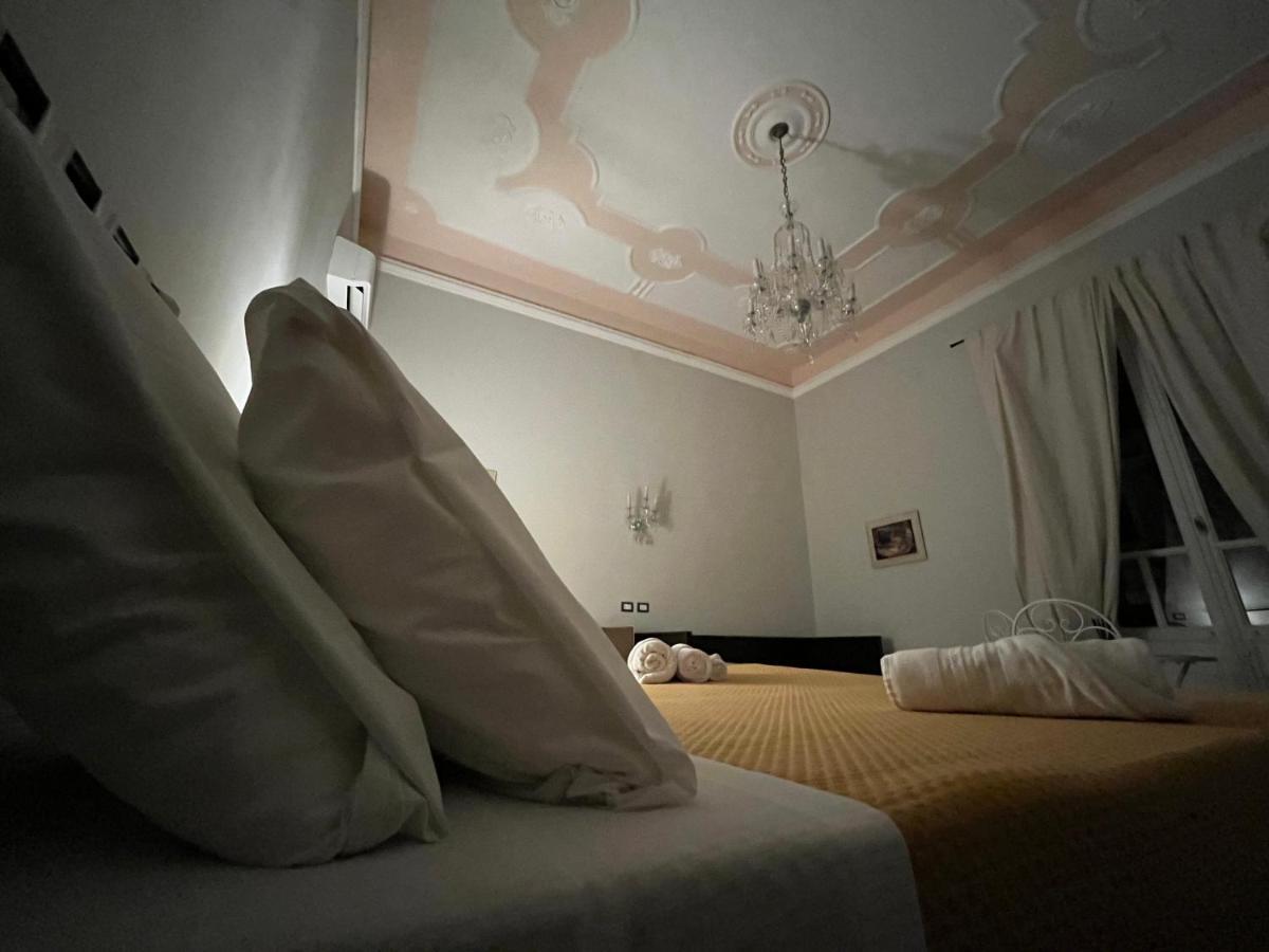 Epoque Bed And Breakfast Μεσίνα Εξωτερικό φωτογραφία