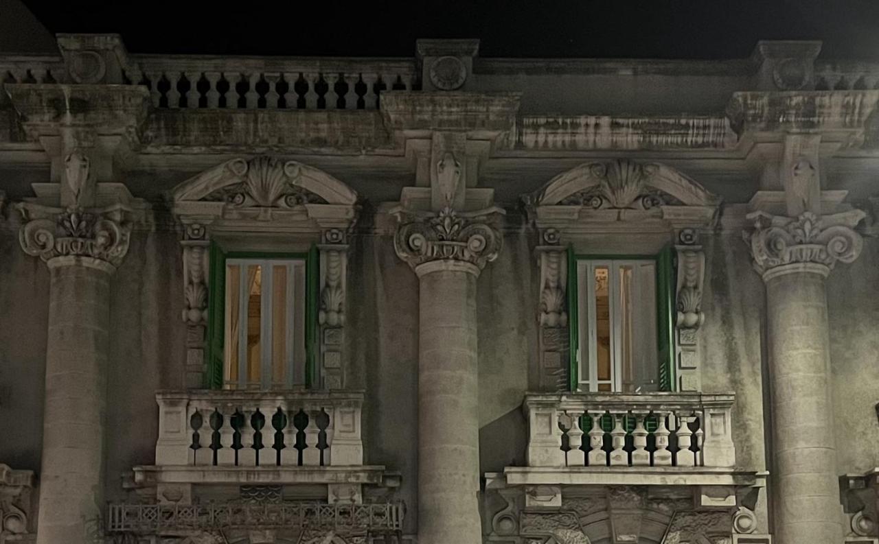 Epoque Bed And Breakfast Μεσίνα Εξωτερικό φωτογραφία