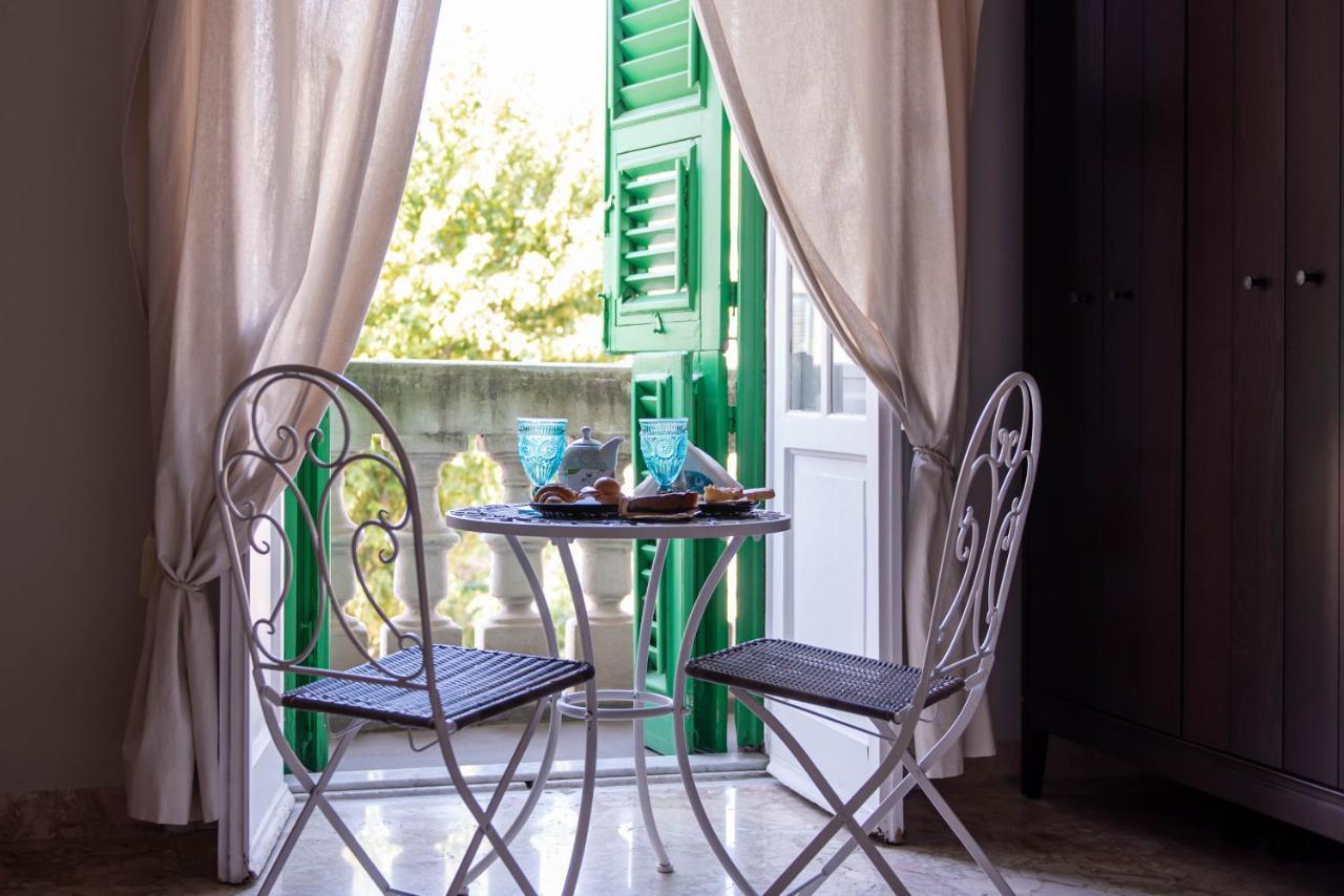 Epoque Bed And Breakfast Μεσίνα Εξωτερικό φωτογραφία